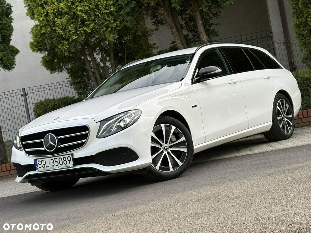 Mercedes-Benz Klasa E 300 de 9G-TRONIC Exclusive - 2