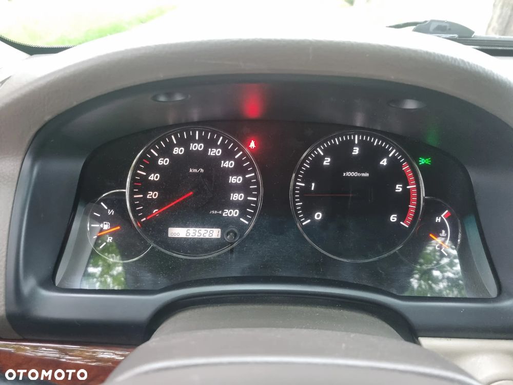 Toyota Land Cruiser - 23