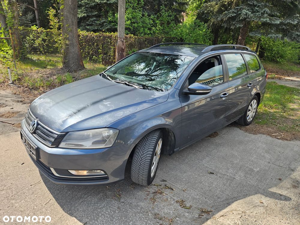 Volkswagen Passat 1.6 TDI BlueMotion - 16