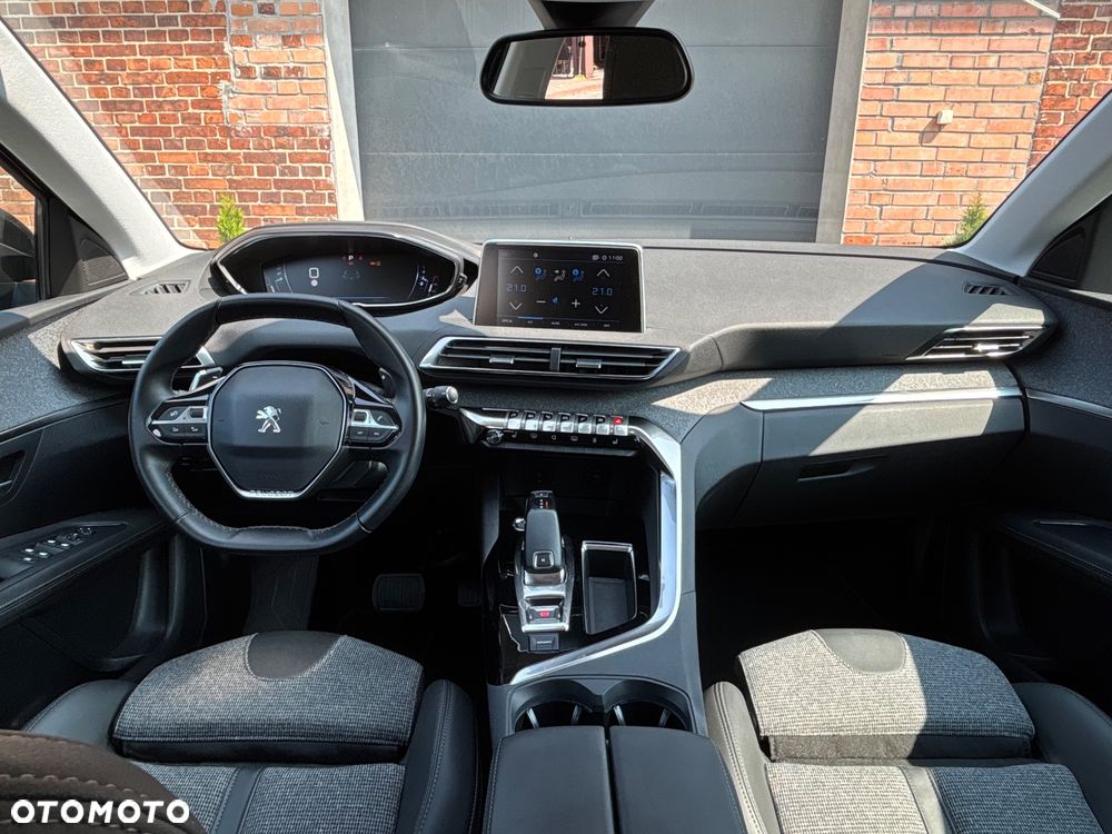 Peugeot 3008 1.5 BlueHDi GT Pack S&S EAT8 - 28