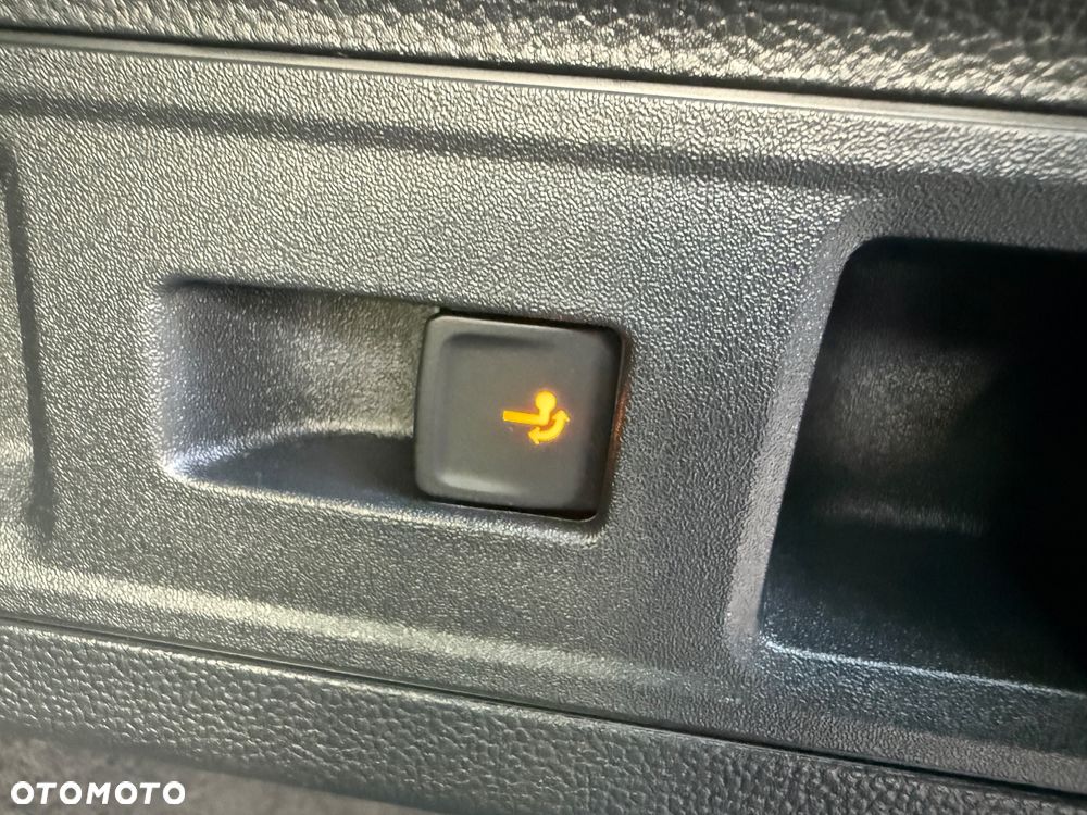 Skoda Superb 2.0 TDI SCR 4x4 Selection DSG - 20