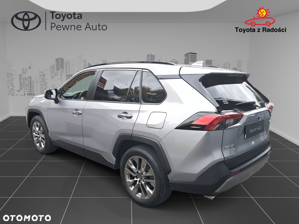 Toyota RAV4 - 4