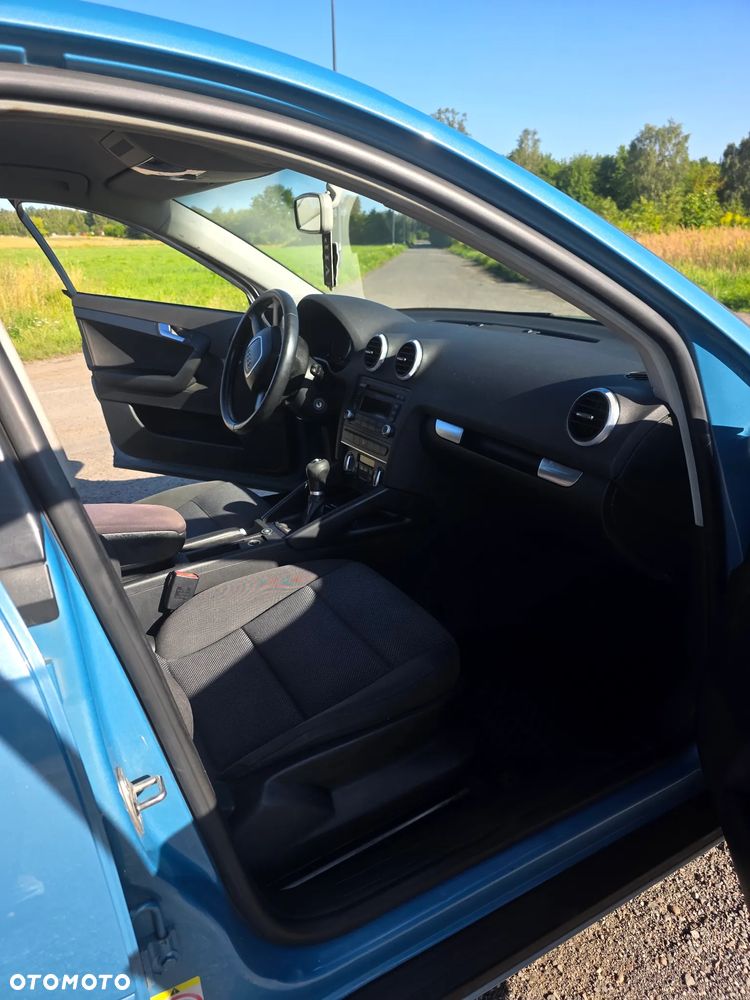 Audi A3 Sportback 1.6 Ambition - 7