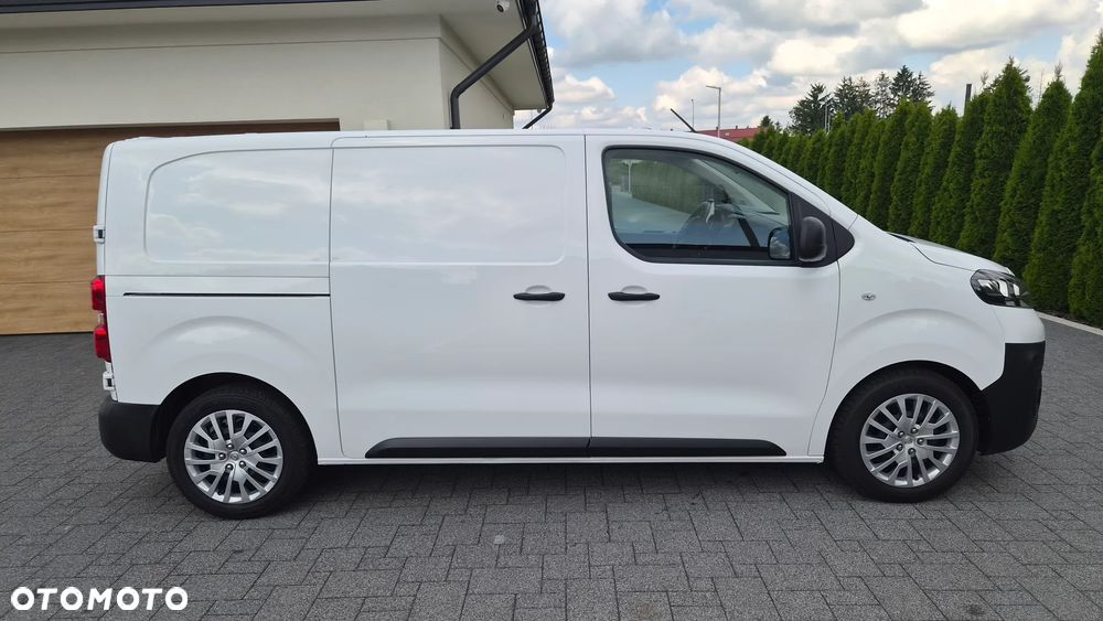 Opel Vivaro - 17