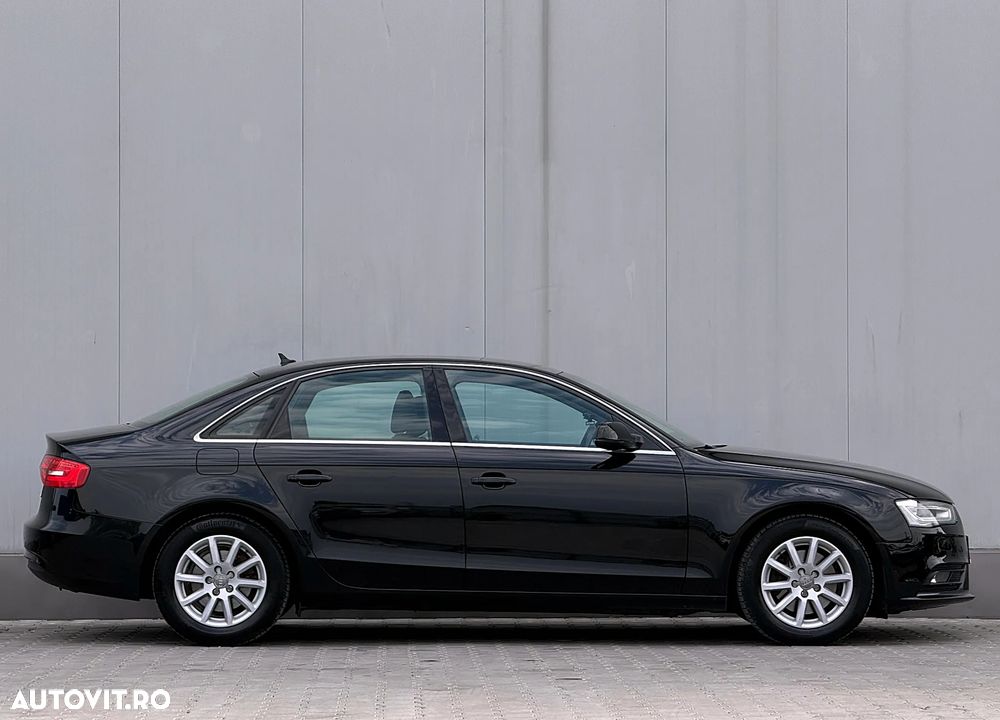 Audi A4 Limuzina 2.0 TDI DPF multitronic Attraction - 10