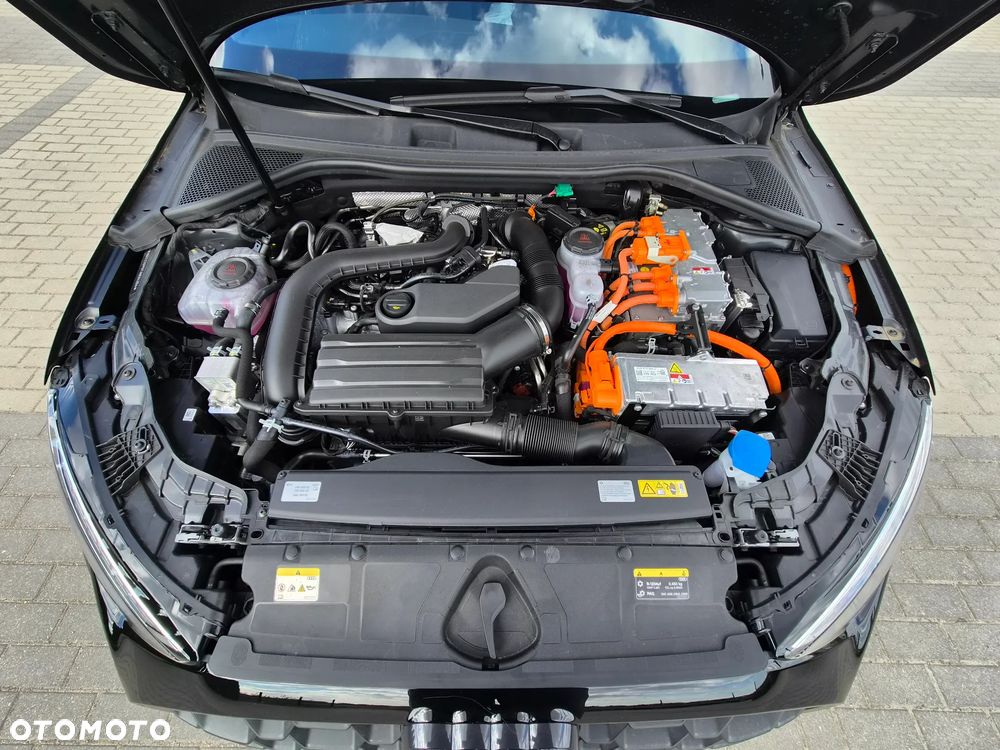Audi A3 Sportback 40 TFSIe S tronic - 15