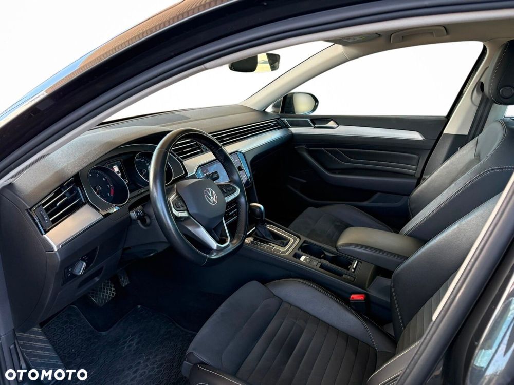 Volkswagen Passat 2.0 TSI Elegance DSG - 5