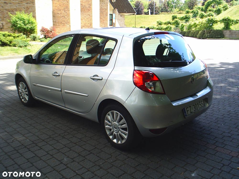 Renault Clio 1.2 16V 75 Dynamique - 5