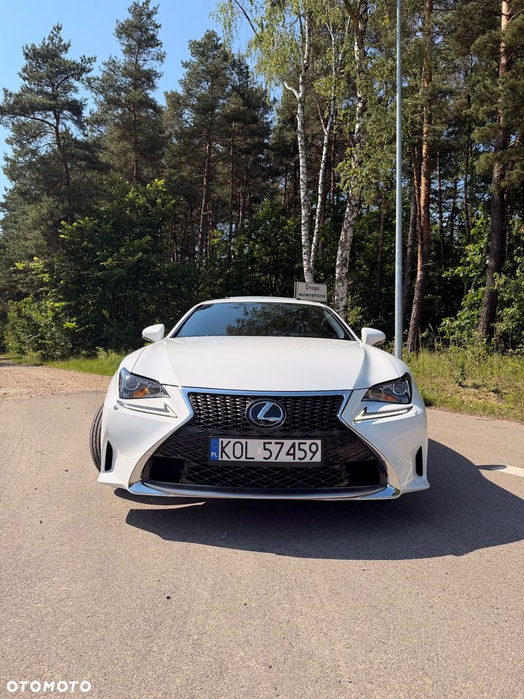 Lexus RC 200t / 300 F Sport - 3