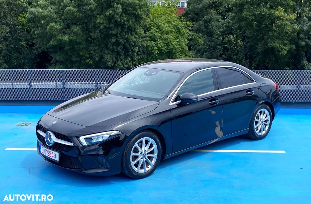 Mercedes-Benz A 180 7G-DCT Edition 2021 - 3