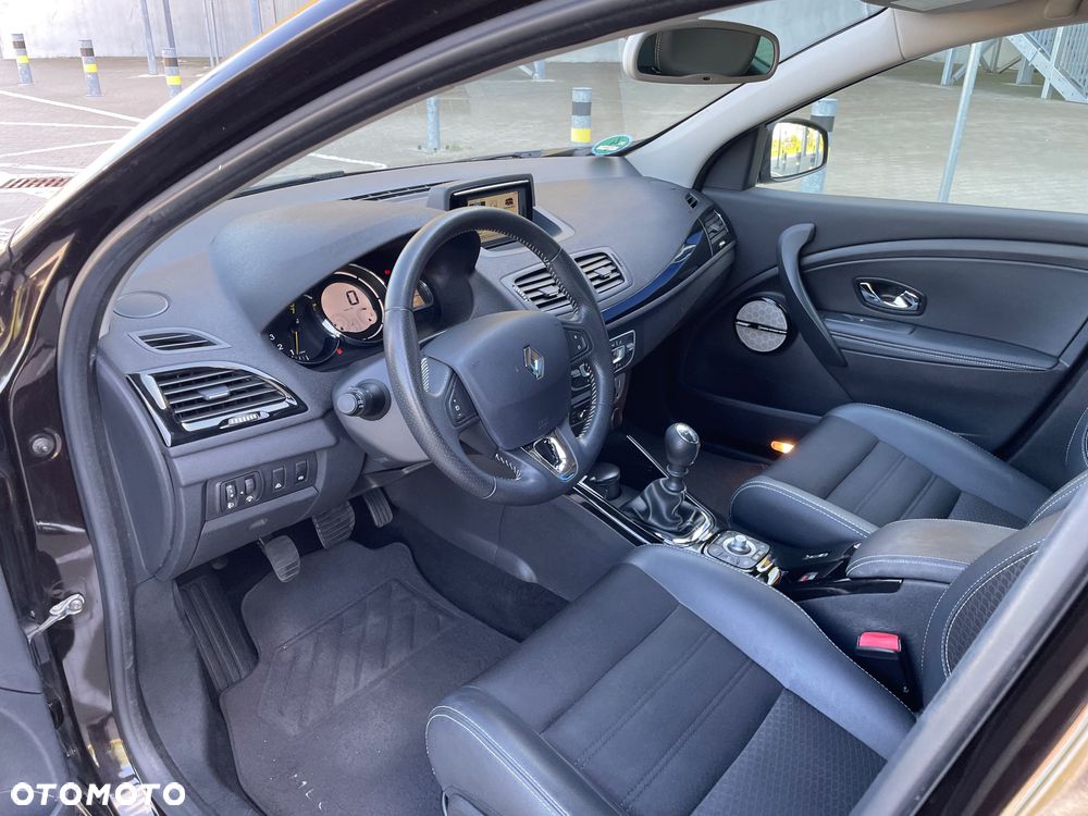 Renault Megane ENERGY TCe 130 BOSE EDITION - 10