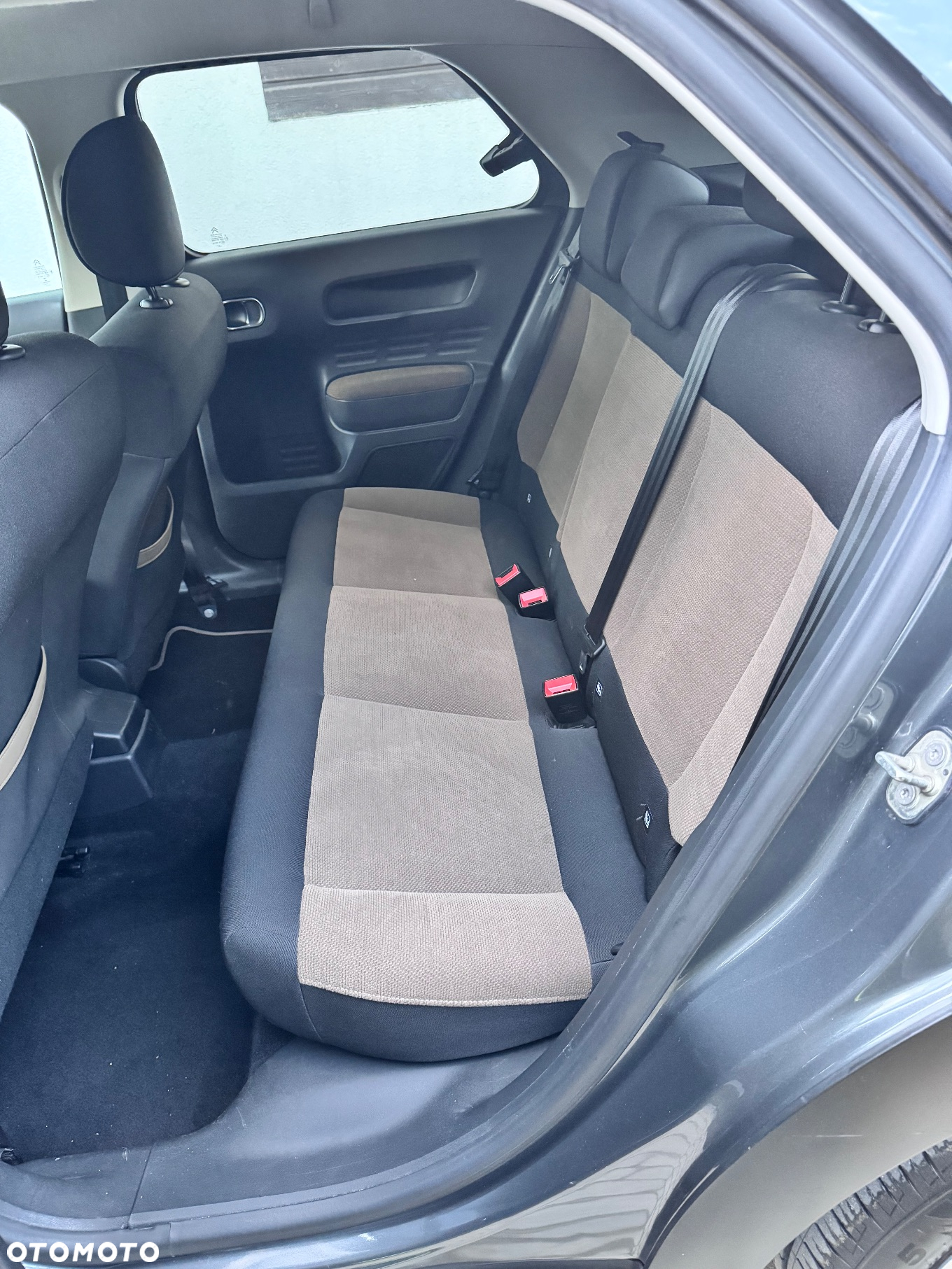 Citroën C4 Cactus 1.2 PureTech Shine S&S ETG - 13