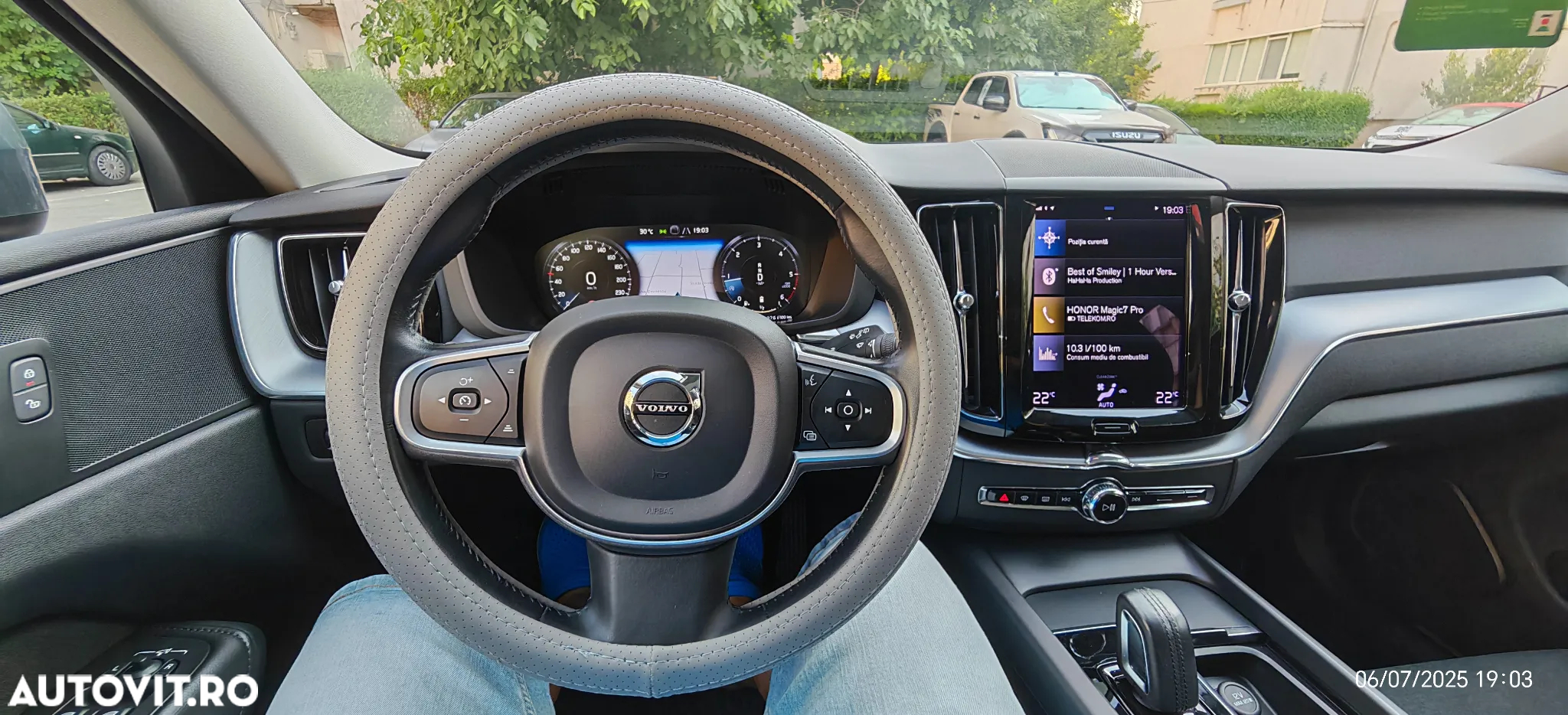 Volvo XC 60 B4 MHEV AT8 AWD Momentum Pro - 7