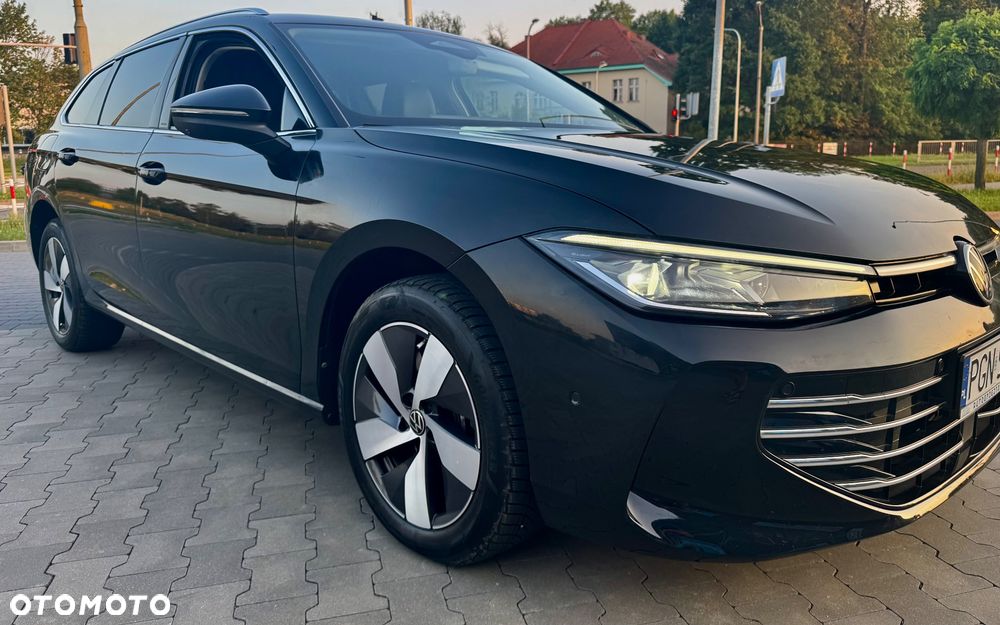 Volkswagen Passat 2.0 TDI 4Mot Elegance DSG - 9
