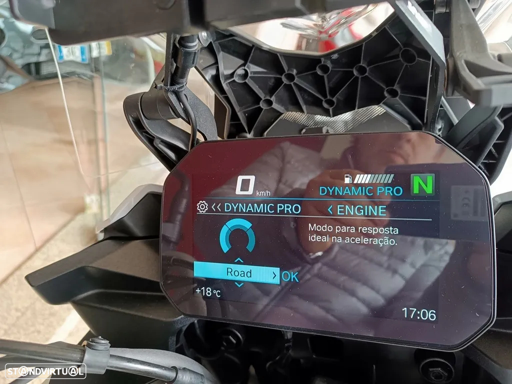 BMW F 900 XR 3 Malas SHAD - 37