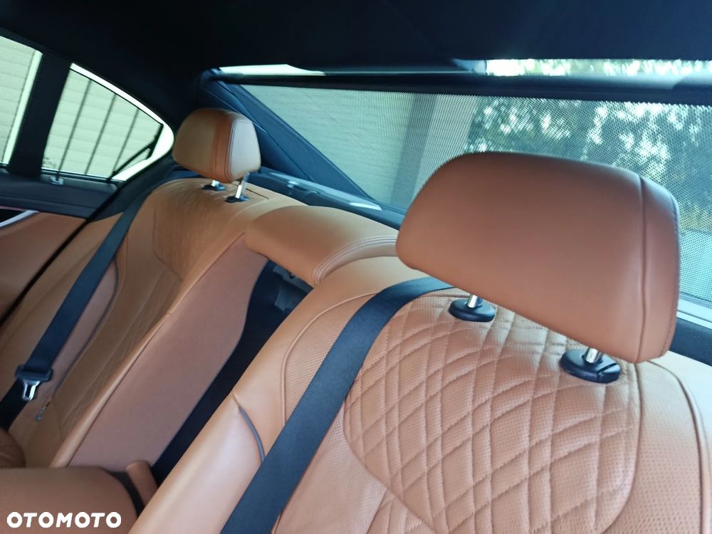 BMW Seria 7 730d xDrive - 13
