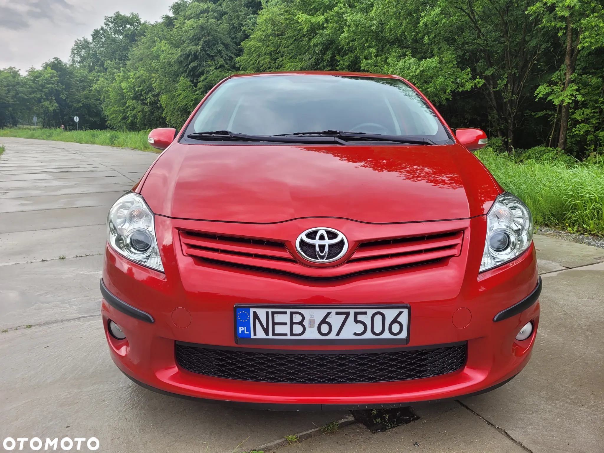 Toyota Auris 1.6 Premium + - 8