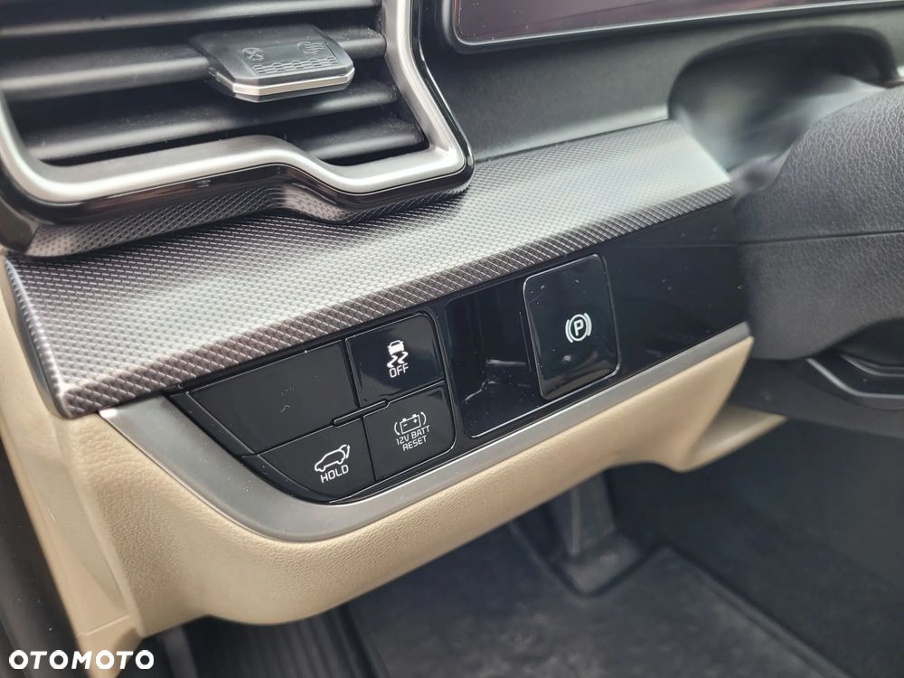 Kia Sportage 1.6 T-GDI HEV Business Line 4WD - 22