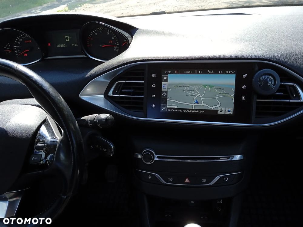 Peugeot 308 PureTech 130 Stop & Start Allure - 11