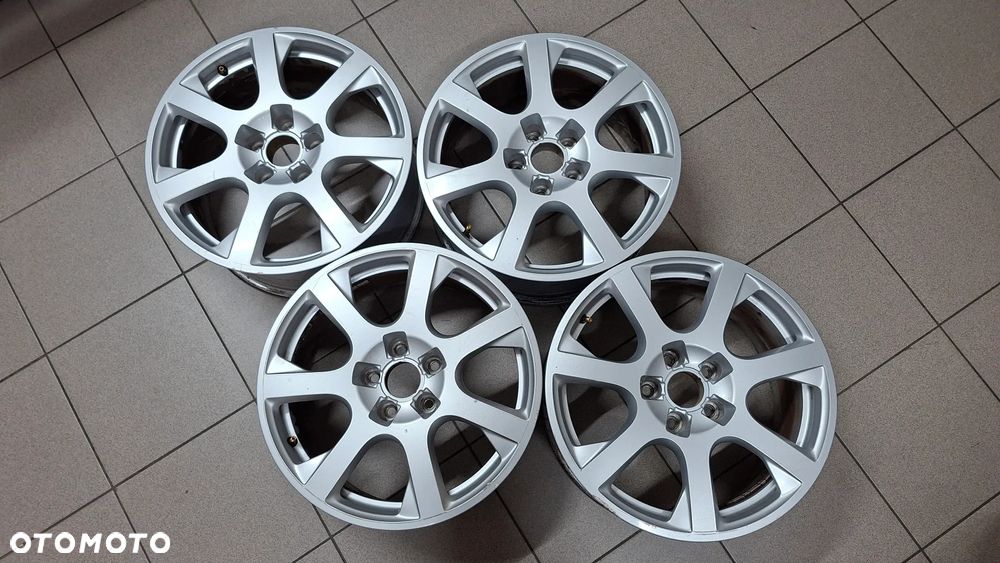 Felgi Aluminiowe 17 Audi Q5 8R 5x112 ET 39 - 1