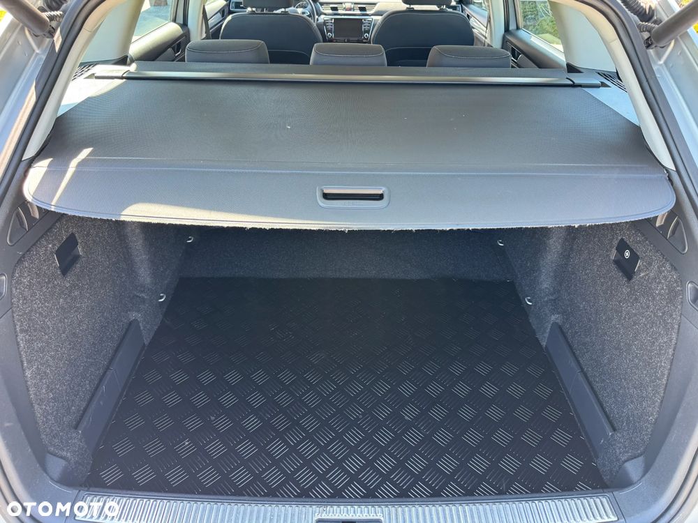 Skoda Superb 2.0 TDI Style - 20