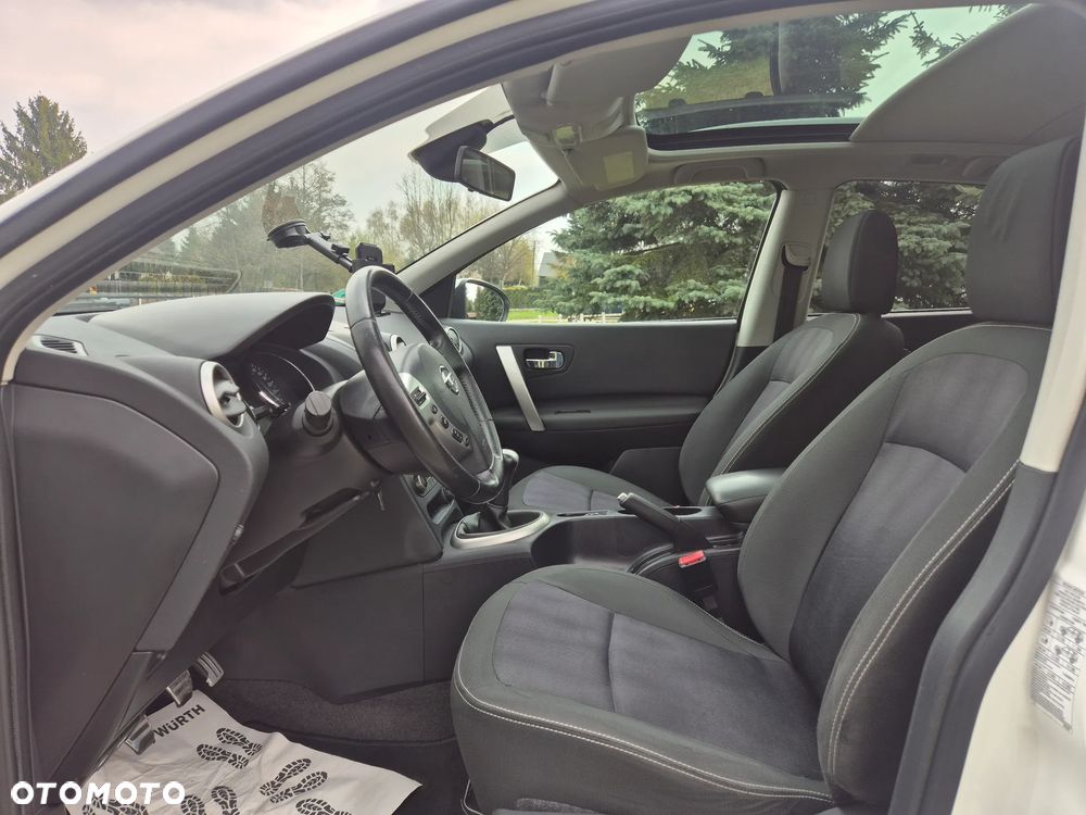 Nissan Qashqai 1.6 I-Way - 12