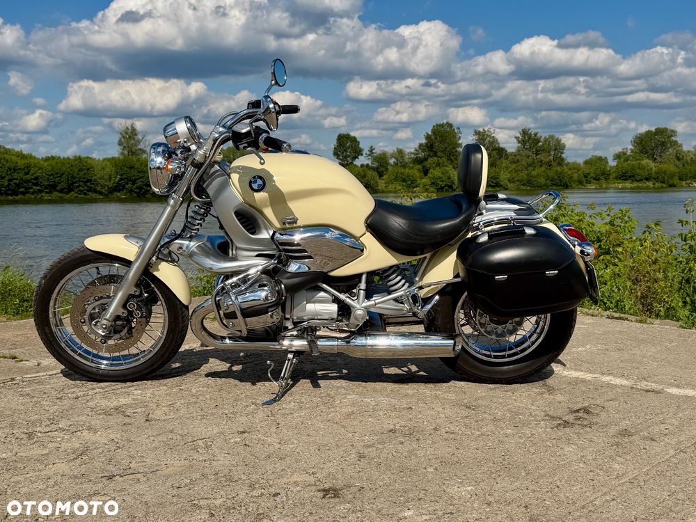 BMW R - 1