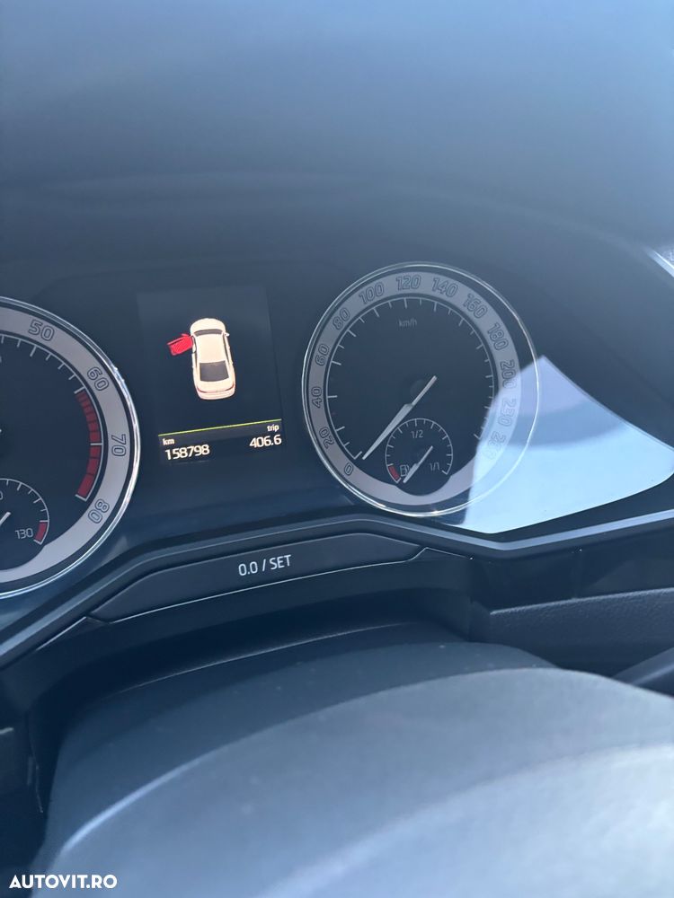 Skoda Superb 2.0 TSI DSG 4X4 Laurin & Klement - 8