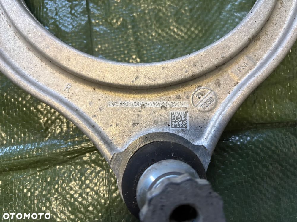 Mercedes C Klasa W206 wahacz górny prawy poprzeczny A2063302200 A206333 - 5