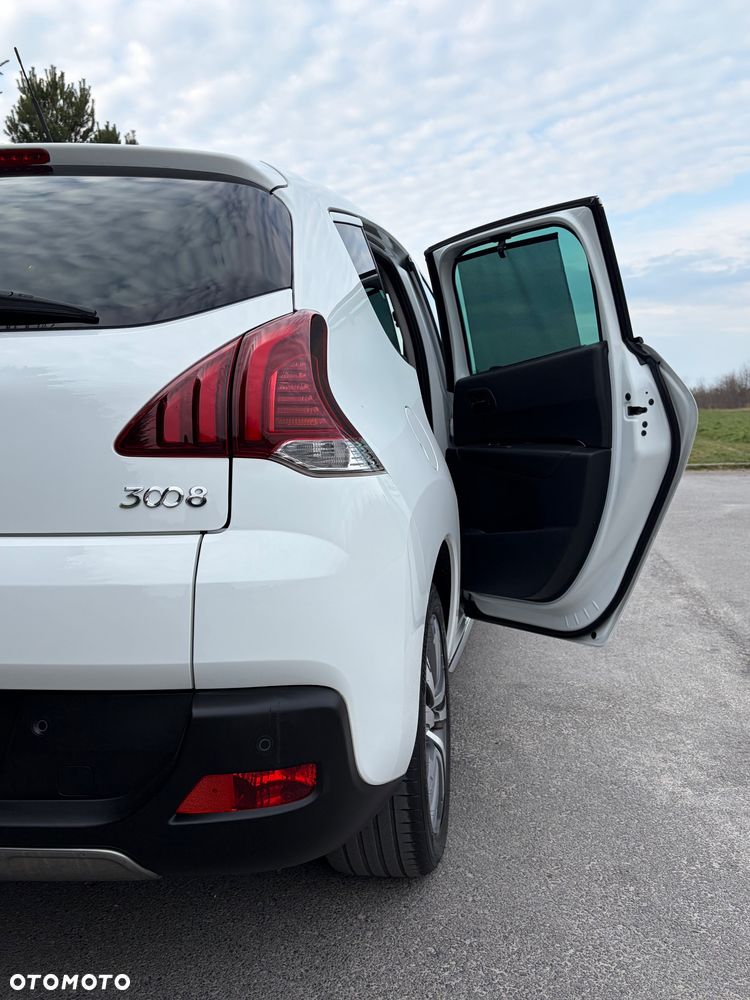Peugeot 3008 2.0 HDi Premium+ - 15