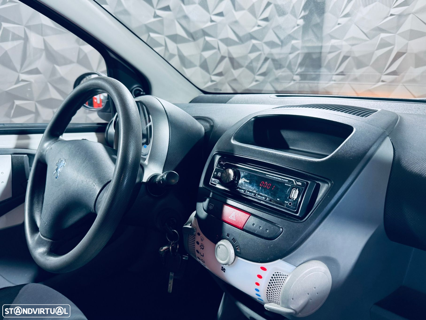 Peugeot 107 1.0 Access - 13