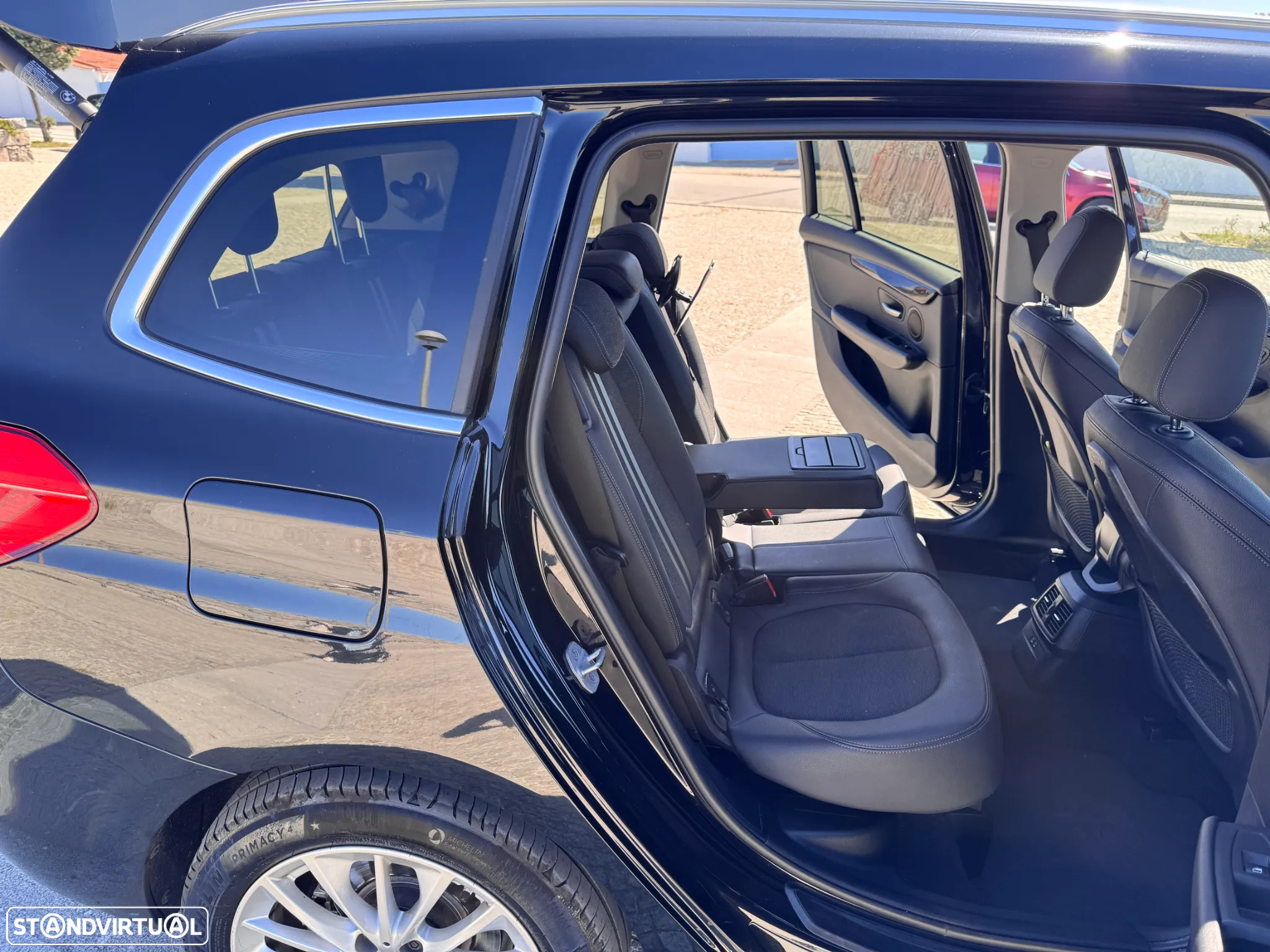 BMW 216 Gran Tourer d 7L Line Luxury Auto - 17
