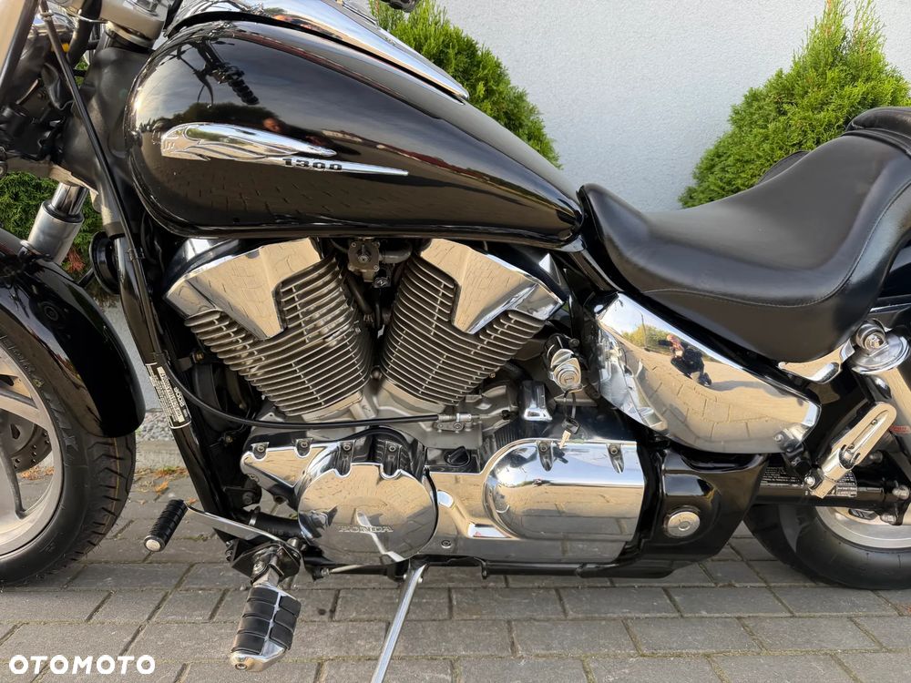 Honda VTX - 29