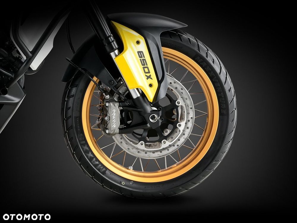 QJMOTOR SVT 650 - 4