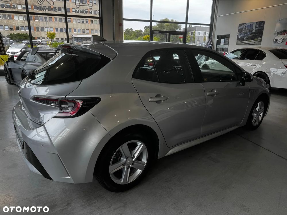 Toyota Corolla 1.8 Hybrid Comfort - 4