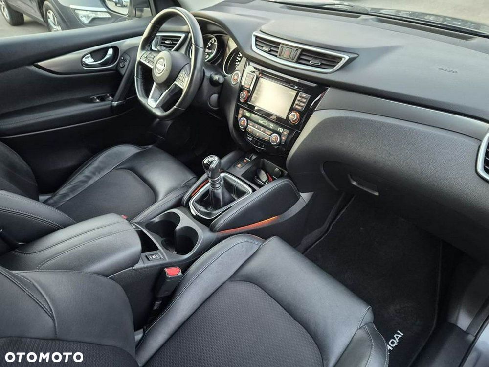 Nissan Qashqai - 32