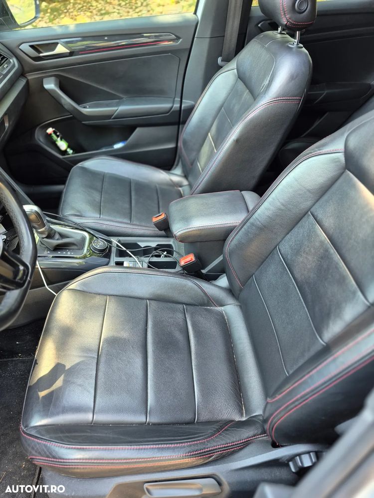 Volkswagen T-ROC 2.0 TSI 4Mot DSG Sport - 17