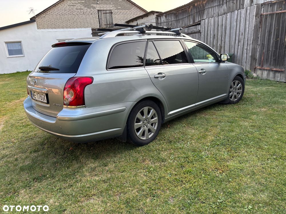 Toyota Avensis 1.8 VVT-i Sol Premium - 5