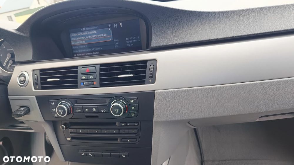 BMW Seria 3 320d DPF - 15