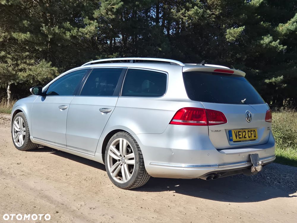 Volkswagen Passat - 17