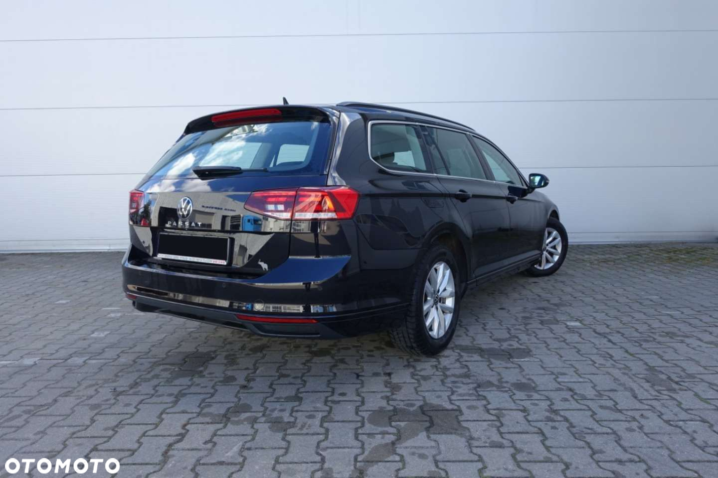 Volkswagen Passat - 3