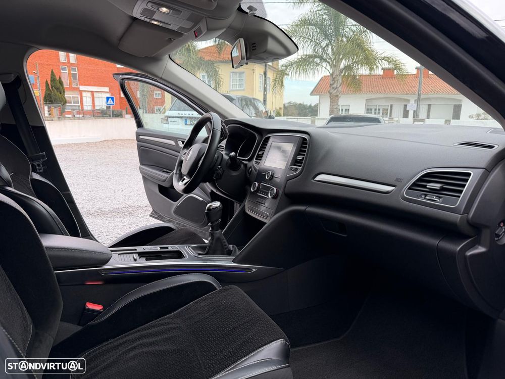 Renault Mégane 1.5 dCi Dynamique - 14