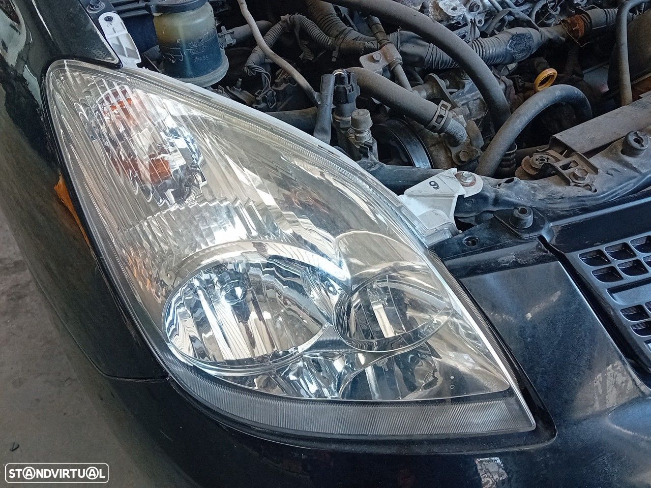 Ótica / farol direita TOYOTA Corolla Verso (_E12_) - 1
