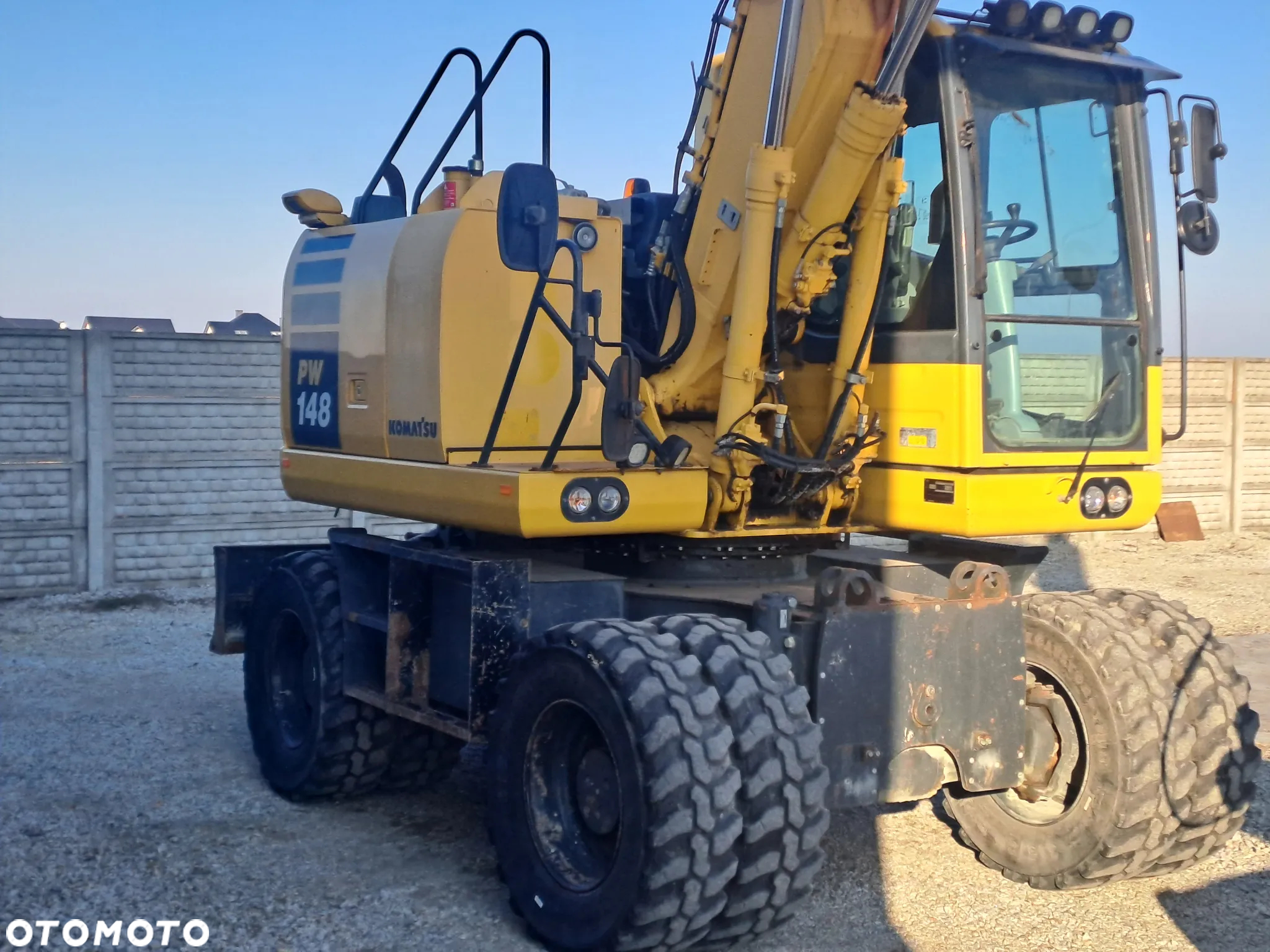 Komatsu PW148-10 / ROK 2017 / SUPER STAN / PW 148 / PW148-8/ 160 / 140 - 8