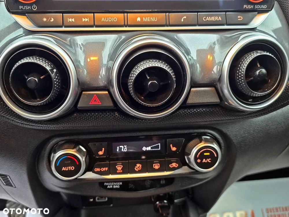Nissan Juke 1.0 DIG-T N-Connecta - 21