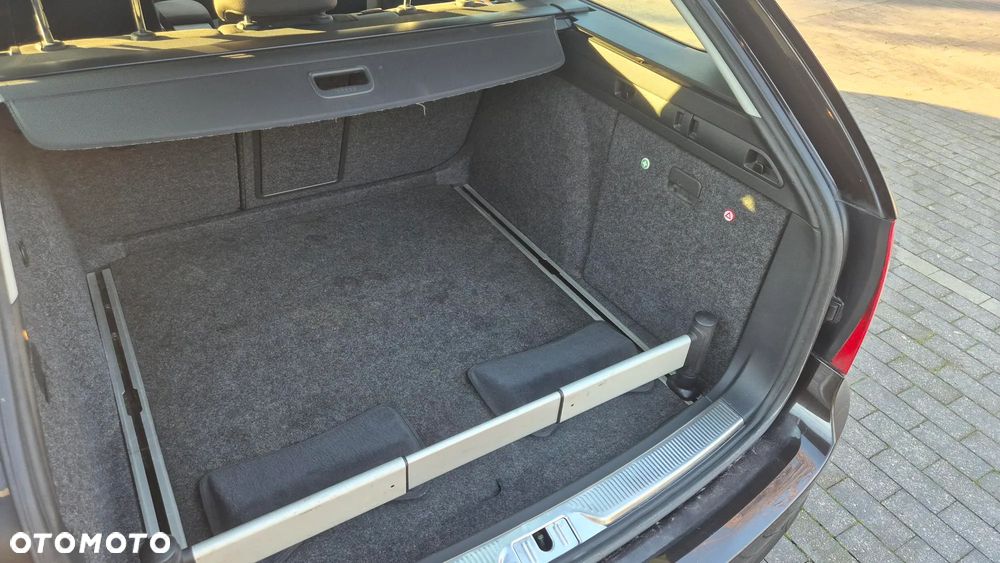Skoda Superb 2.0 TDI Elegance - 18