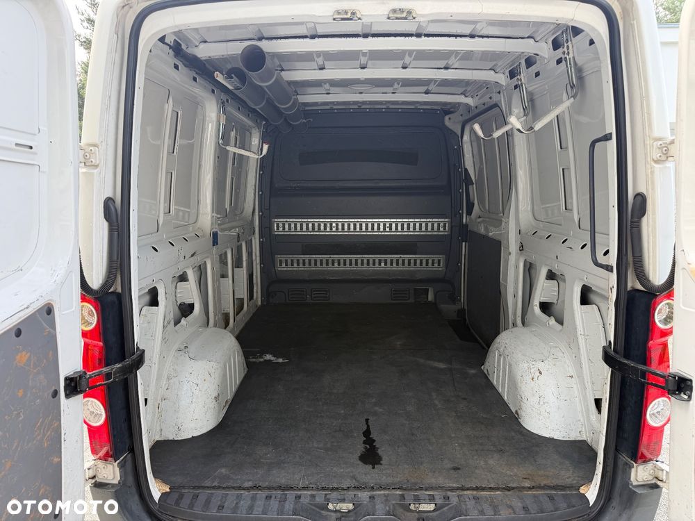 Volkswagen Crafter - 17