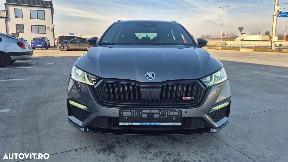 Skoda Octavia Combi 2.0 TDI DSG RS Plus - 2