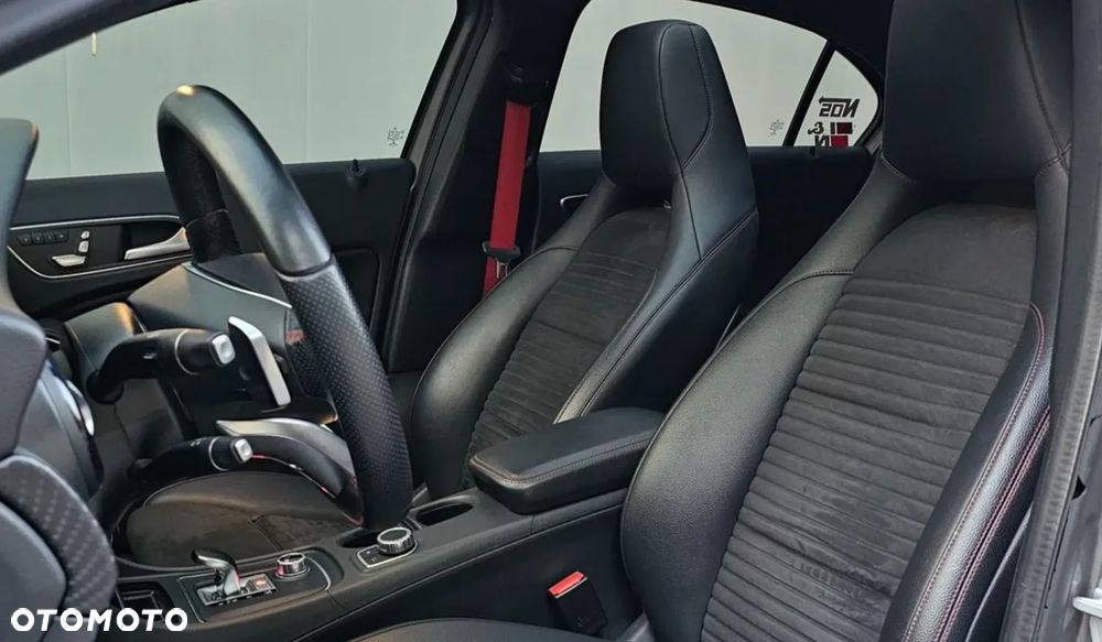 Mercedes-Benz Klasa A AMG 45 4-Matic - 9