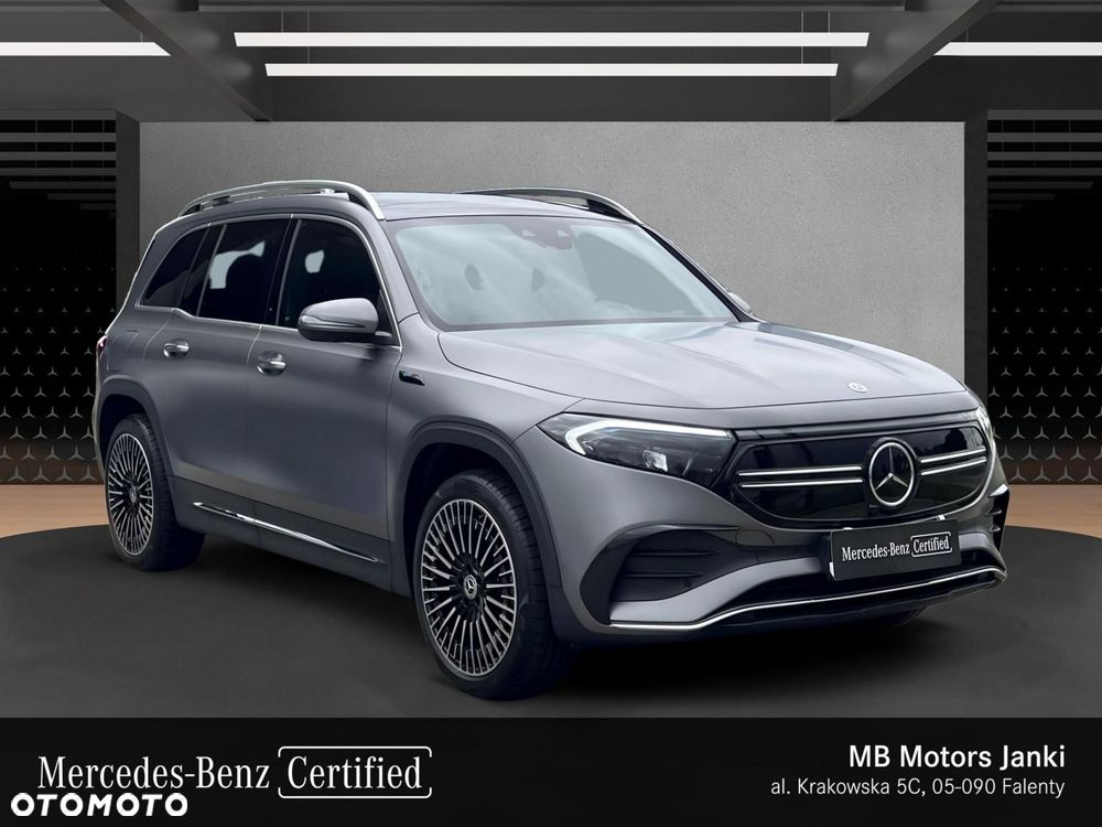 Mercedes-Benz EQB - 8